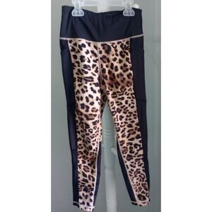 LuLaRoe Rise Collection Athletic‎ Crop Leggings Size XS Animal Print Athleisure